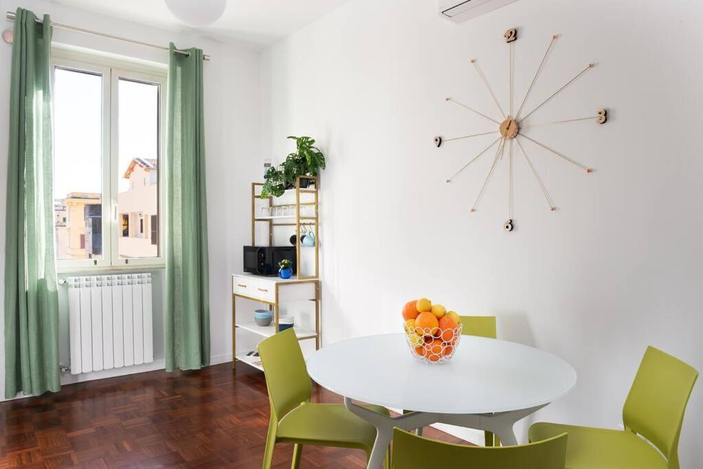 Idyllia - Bright And Modern * Rom