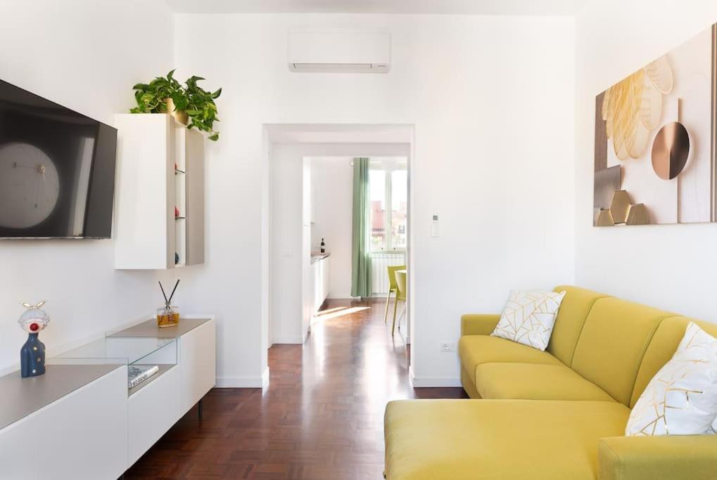 Idyllia - Bright And Modern Apartment Rom